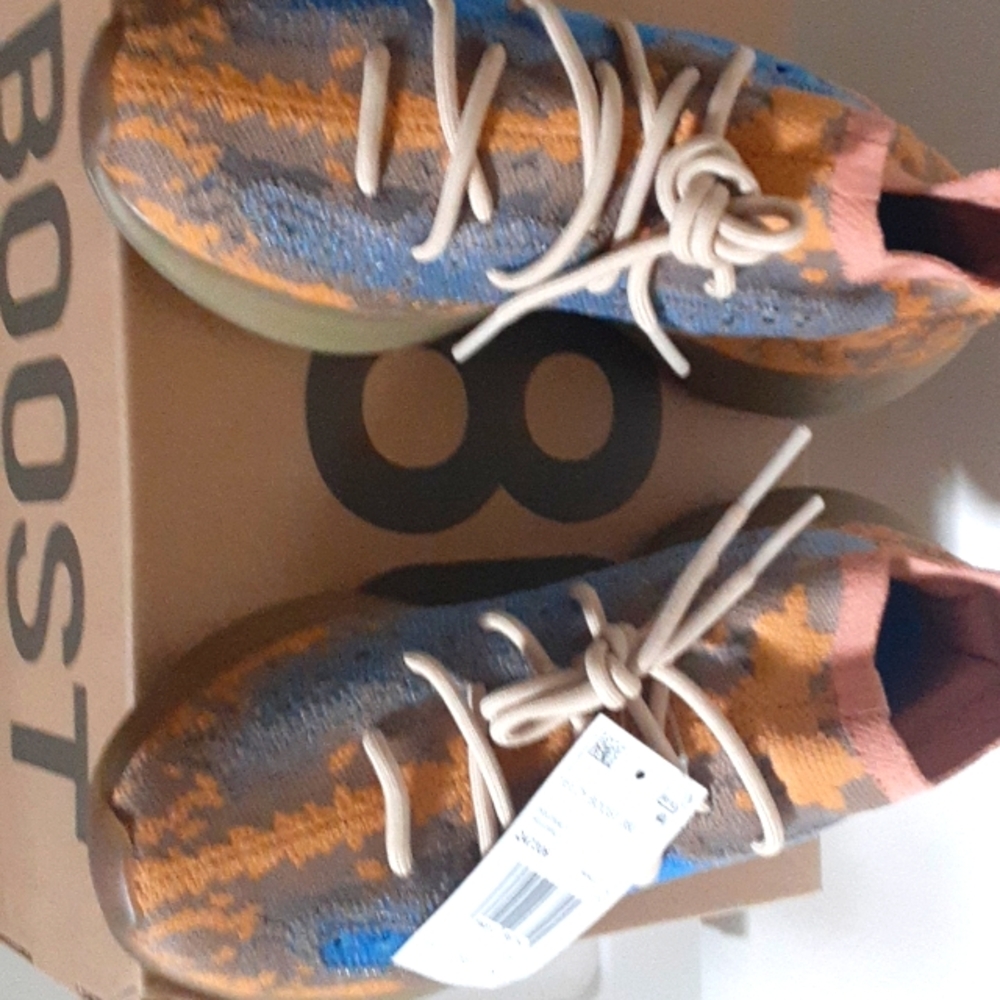 Adidas Yeezy Boost 380
